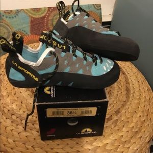 Rock climbing shoes